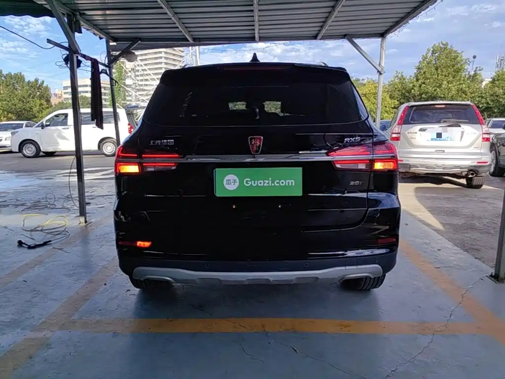 Roewe RX5 — миниатюра 6