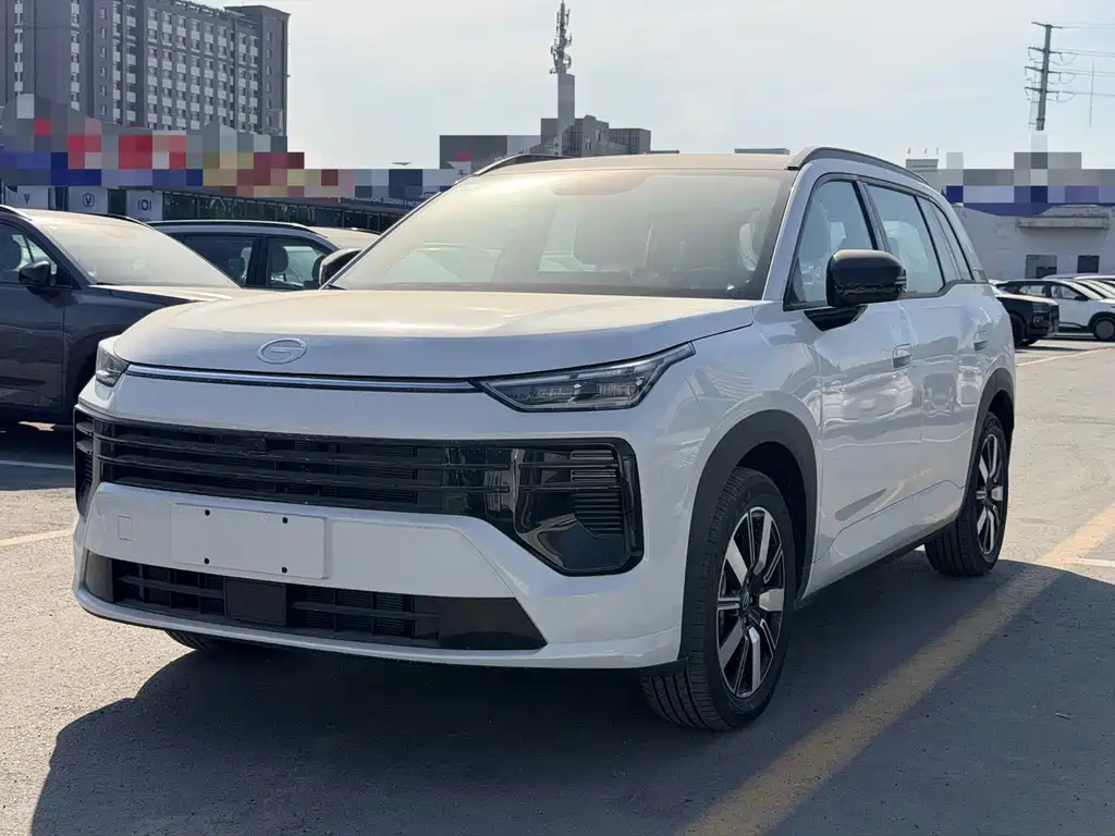 GAC Motor Trumpchi GS4