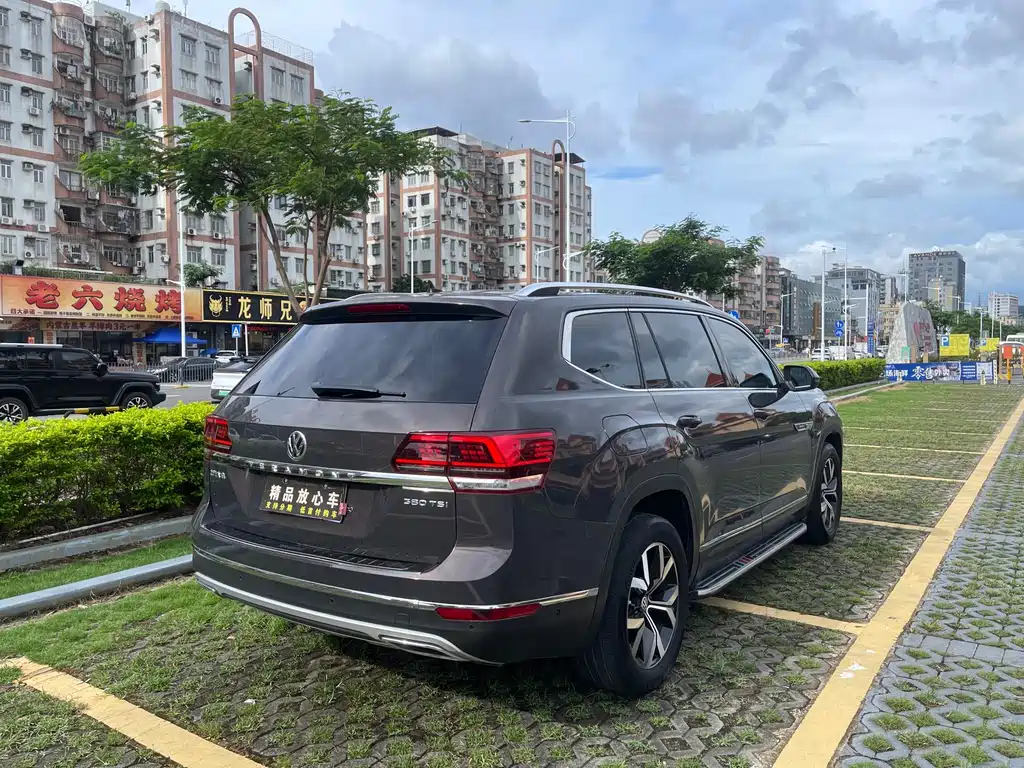 Volkswagen Teramont — миниатюра 6