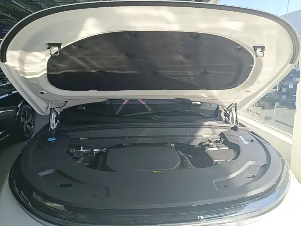 Li Auto Li L7 — миниатюра 20