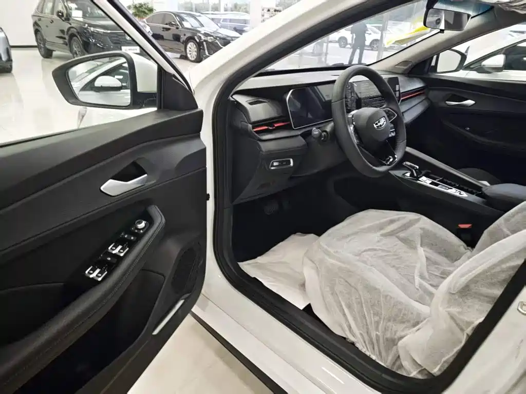 Geely Binrui — миниатюра 16