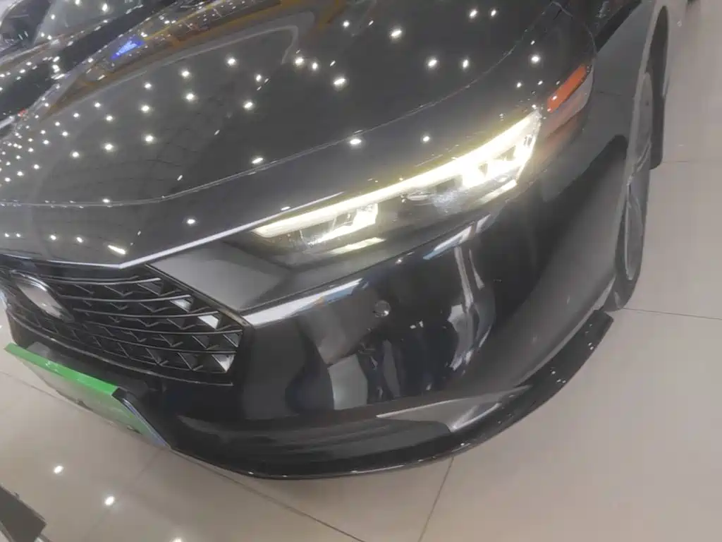 Honda Accord — миниатюра 24