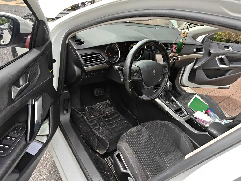 Peugeot 408 — миниатюра 17