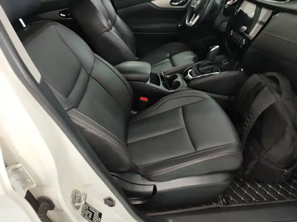 Nissan Qashqai — миниатюра 25