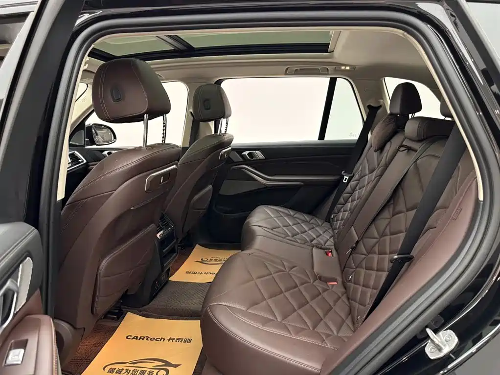 BMW X5 — миниатюра 9