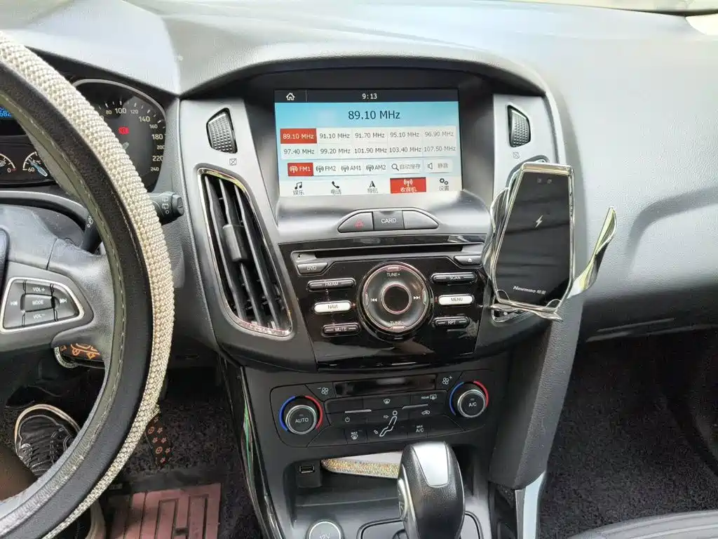 Ford Focus — миниатюра 9