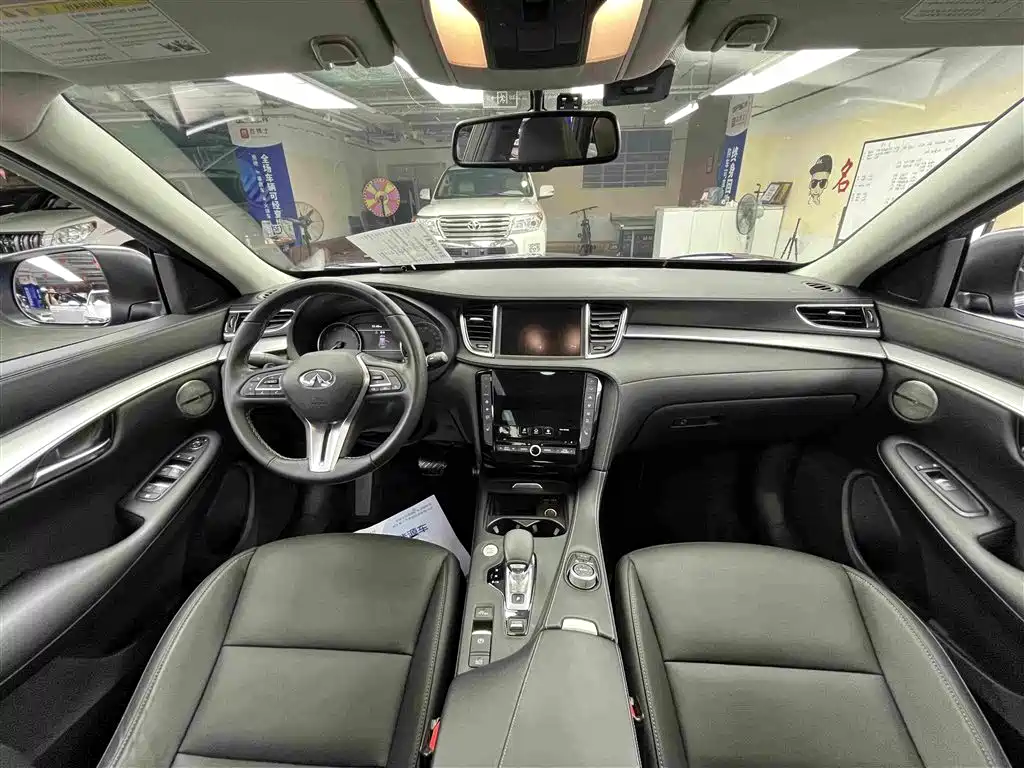 Infiniti QX50 — миниатюра 5