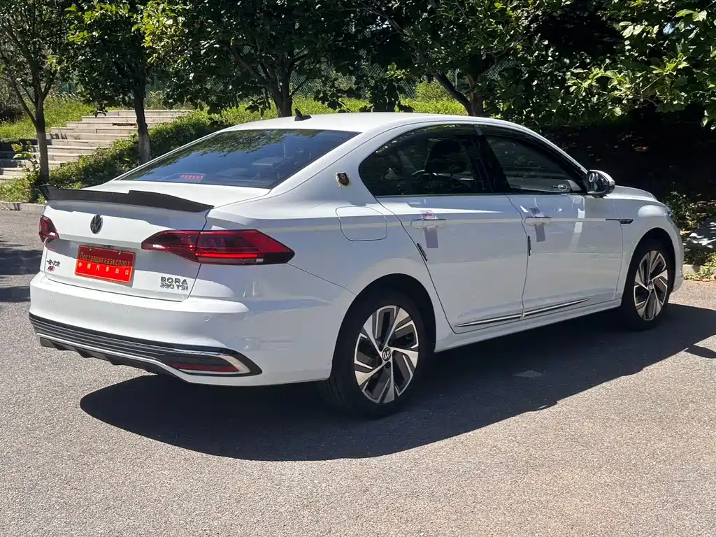 Volkswagen Bora — миниатюра 4