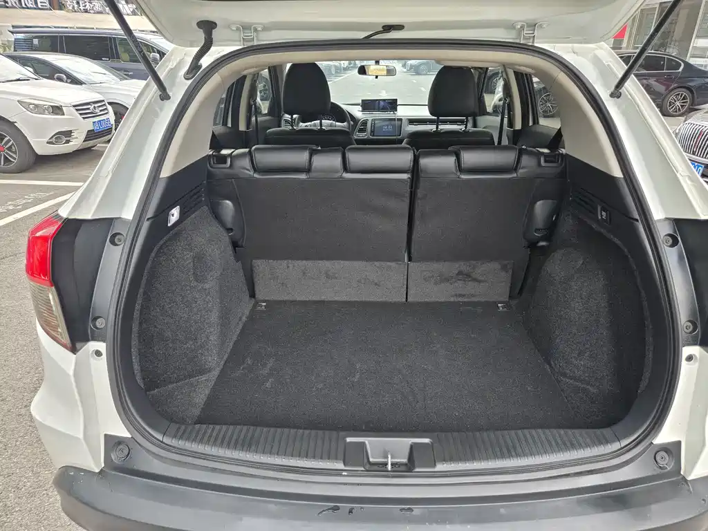 Honda Vezel — миниатюра 10