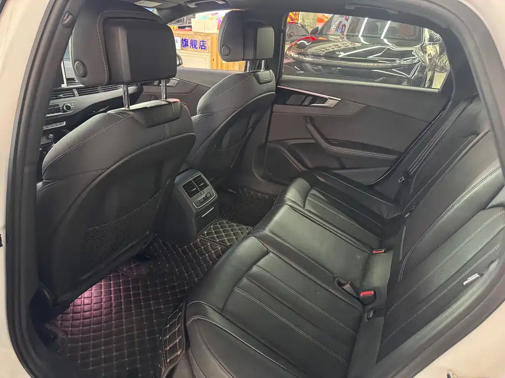 Audi A4L — миниатюра 5