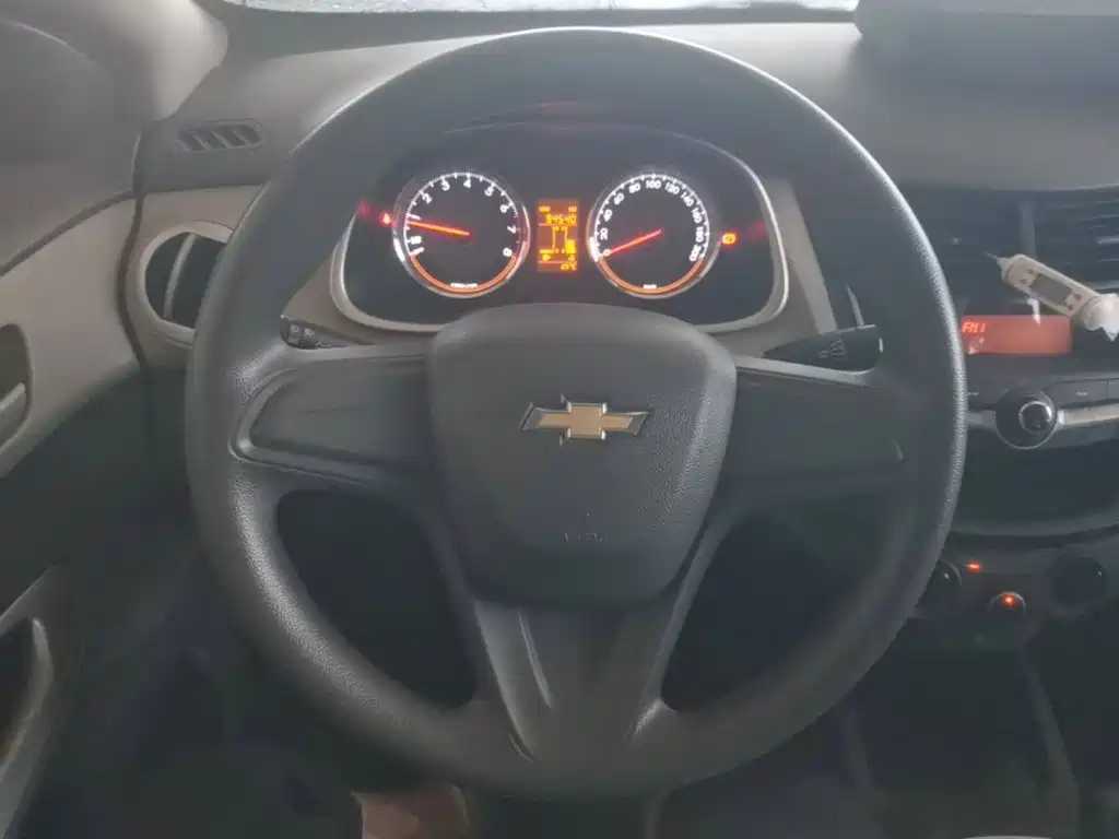 Chevrolet Sail — миниатюра 11