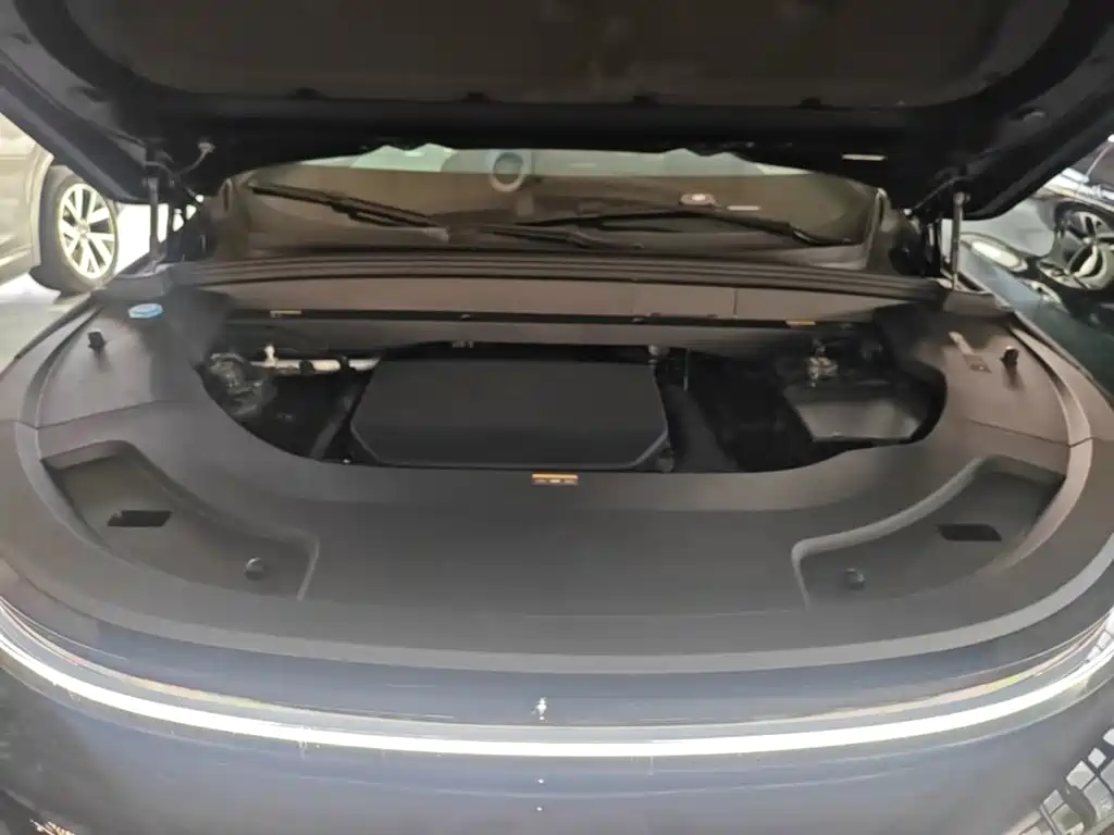 Li Auto Li L7 — миниатюра 20