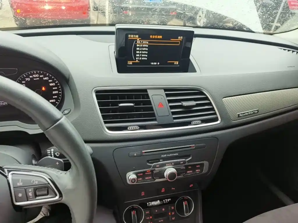 Audi Q3 — миниатюра 13