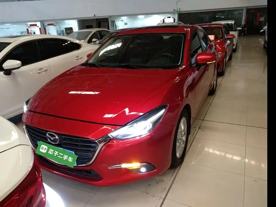 MAZDA  3 ANGKESAILA