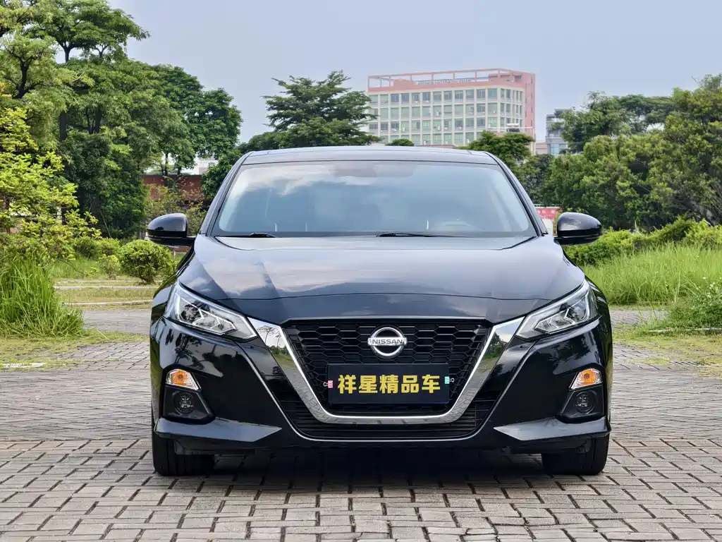 Nissan Teana — миниатюра 2
