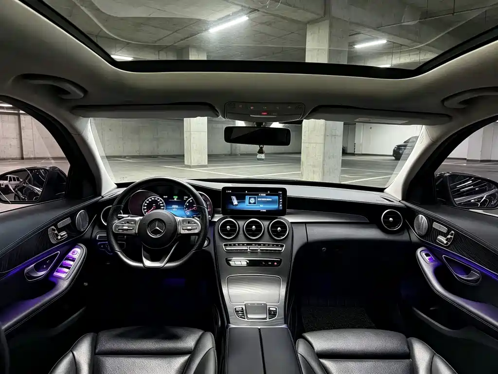 Mercedes-Benz C-Class — миниатюра 6