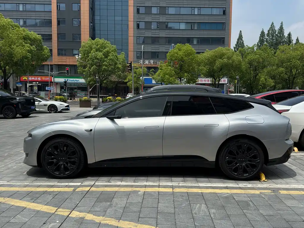 Audi E5 Sportback 2026 Flagship quattro