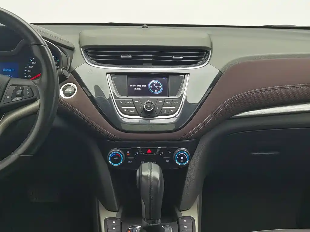 Chevrolet Malibu — миниатюра 12