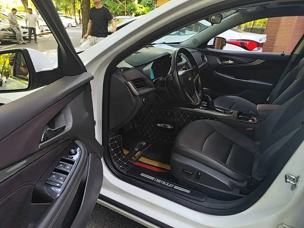 Chevrolet Malibu — миниатюра 16