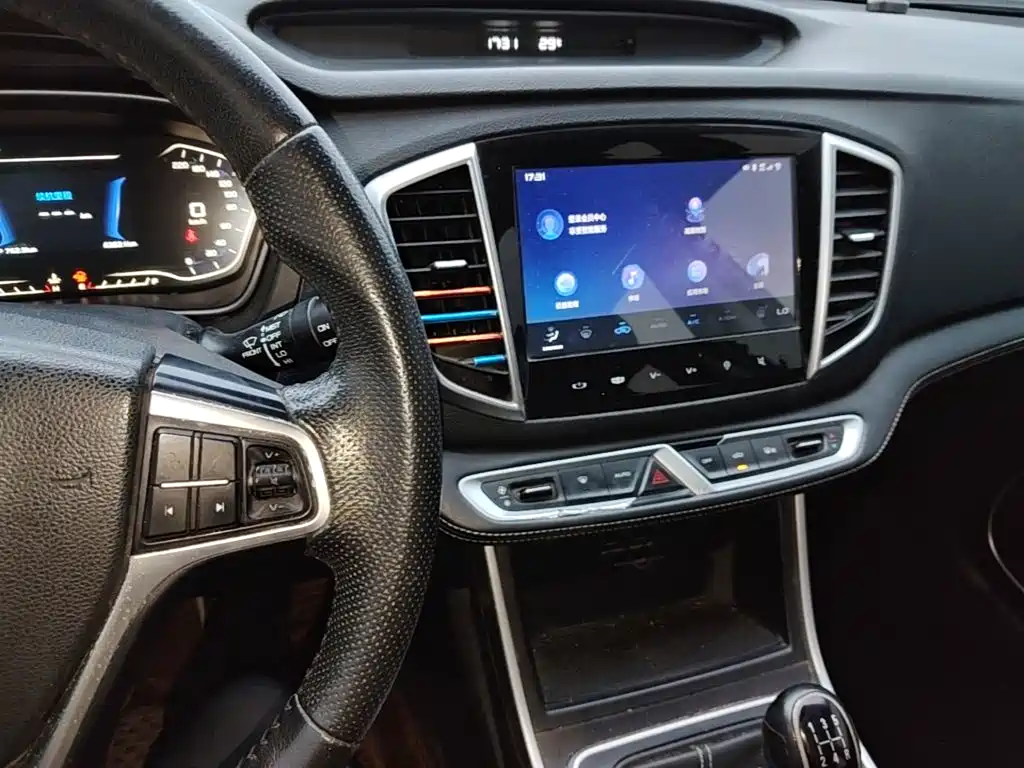 Geely Vision X6 — миниатюра 13