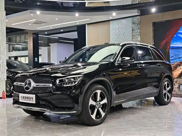 MERCEDES-BENZ  GLC 2022