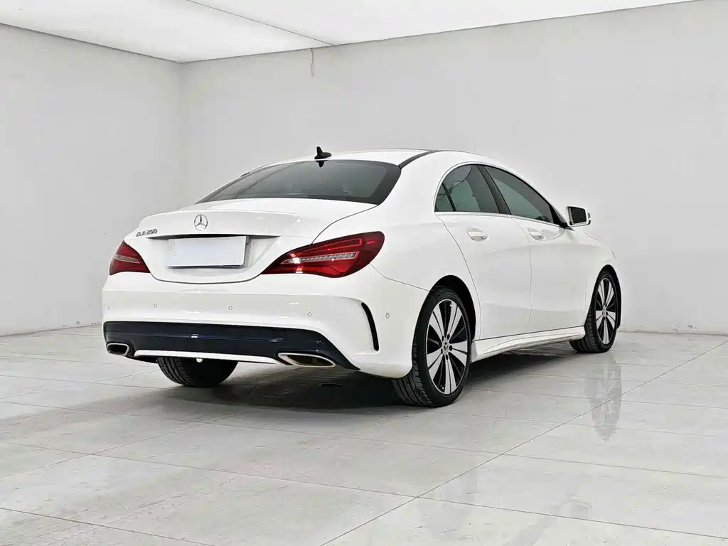 Mercedes-Benz CLA (Import) — миниатюра 4