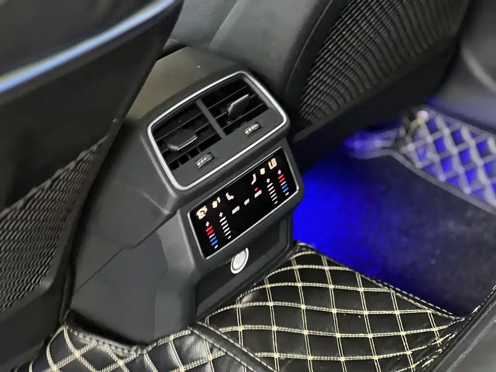 Audi A6L — миниатюра 9