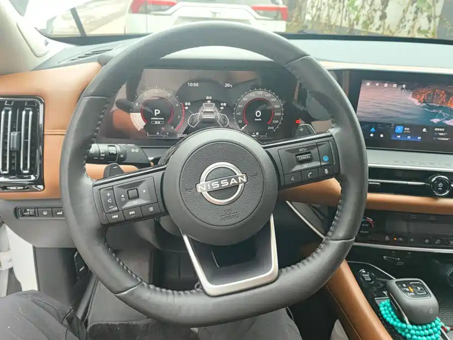 Nissan Teramont — миниатюра 15