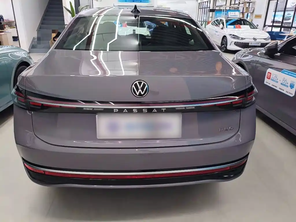 Volkswagen Passat — миниатюра 6