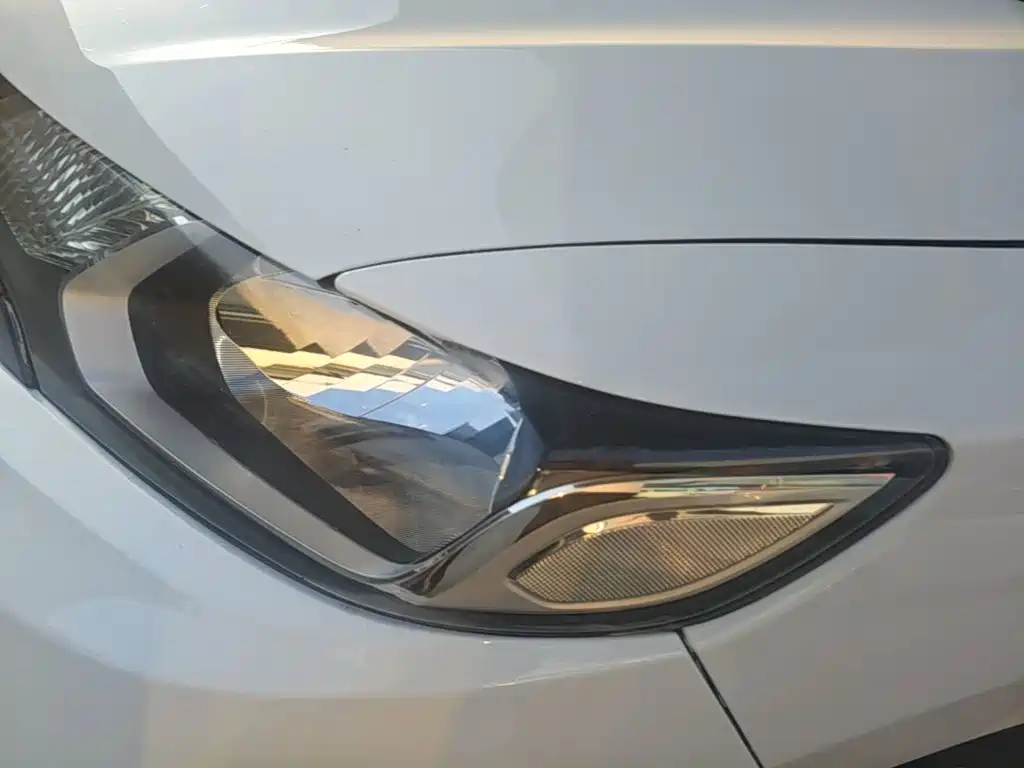 Honda Fit — миниатюра 24