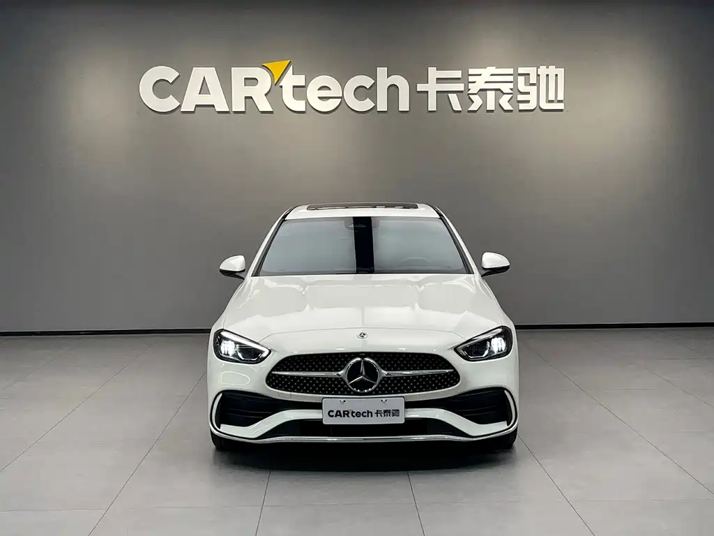 Mercedes-Benz C-Class — миниатюра 2