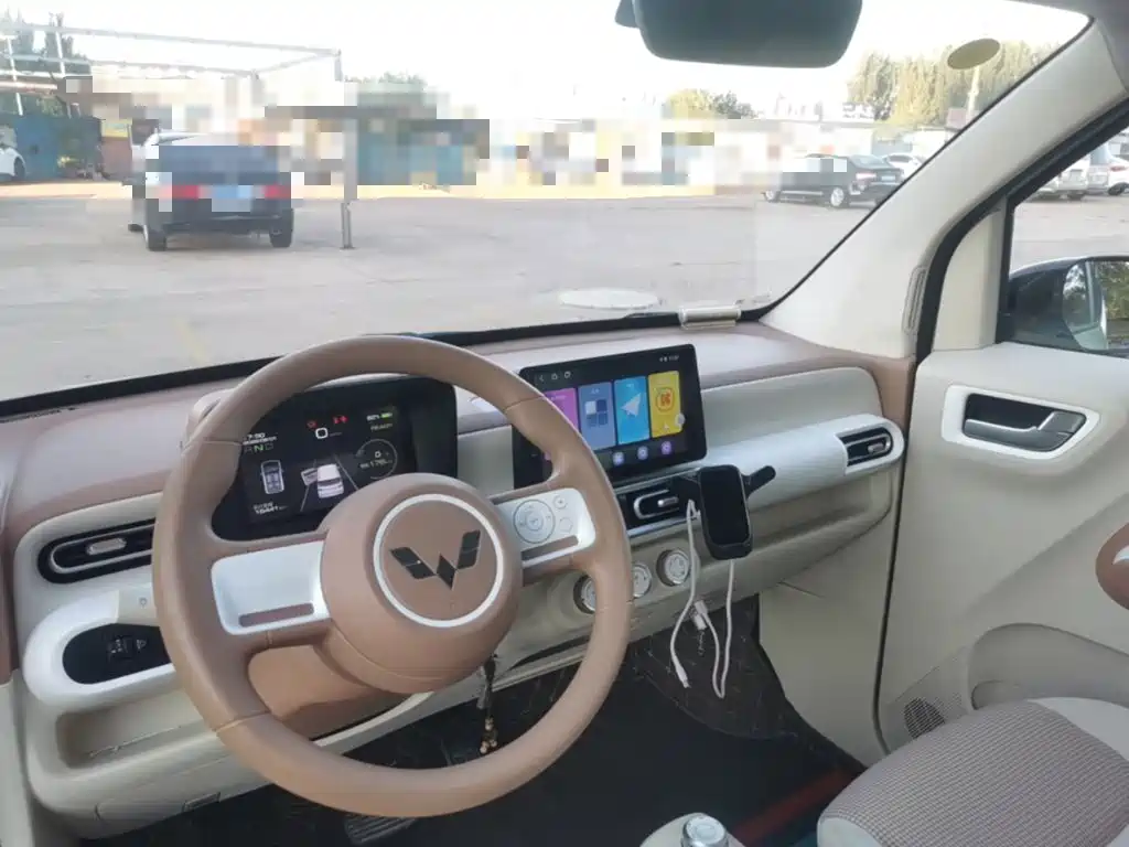 Wuling MINIEV — миниатюра 10