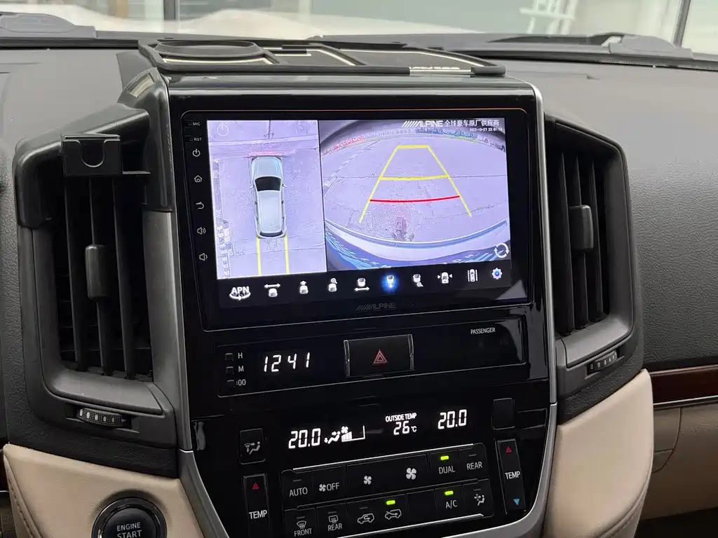 Toyota Land Cruiser — миниатюра 24