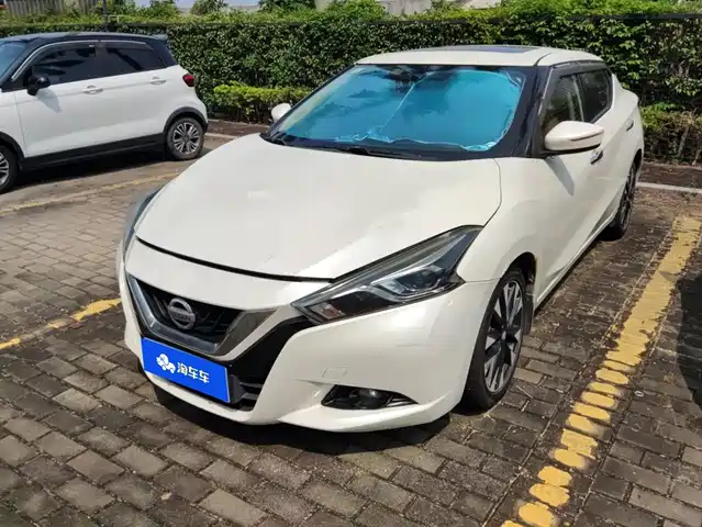 Nissan Bluebird