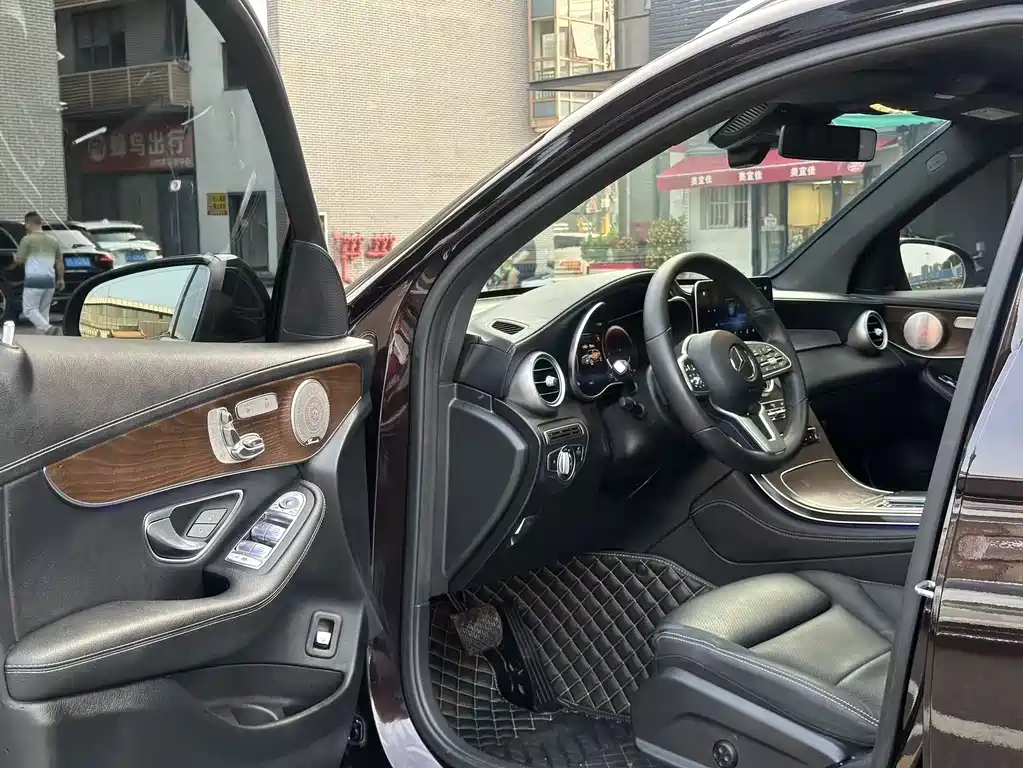 Mercedes-Benz GLC 2022 GLC 300 L 4MATIC