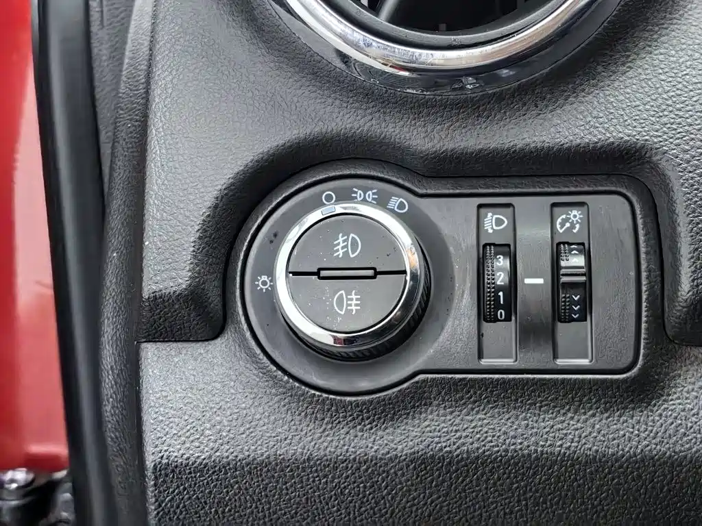 Chevrolet Trax — миниатюра 21