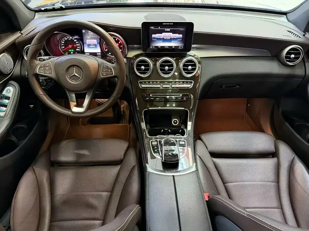 Mercedes-Benz GLC 2017 GLC 260 4MATIC