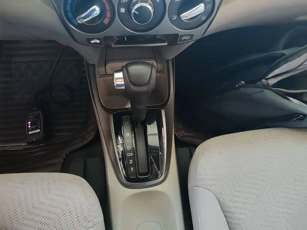 Honda City Classic — миниатюра 14