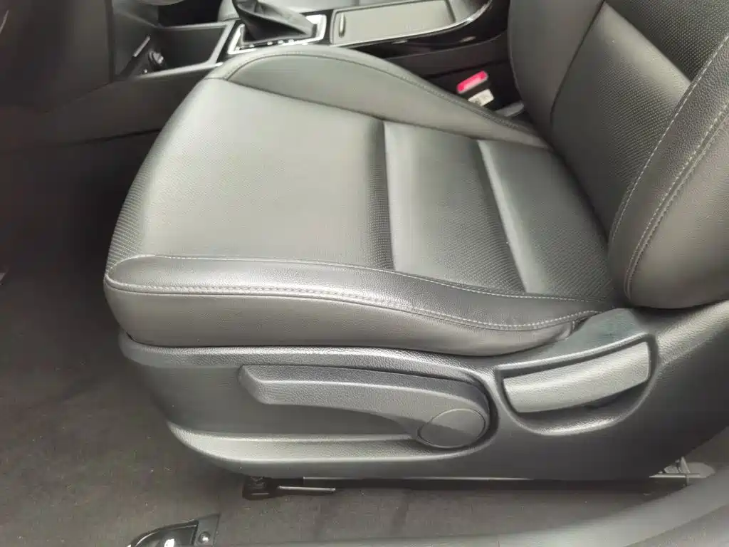 Hyundai Mistra — миниатюра 20