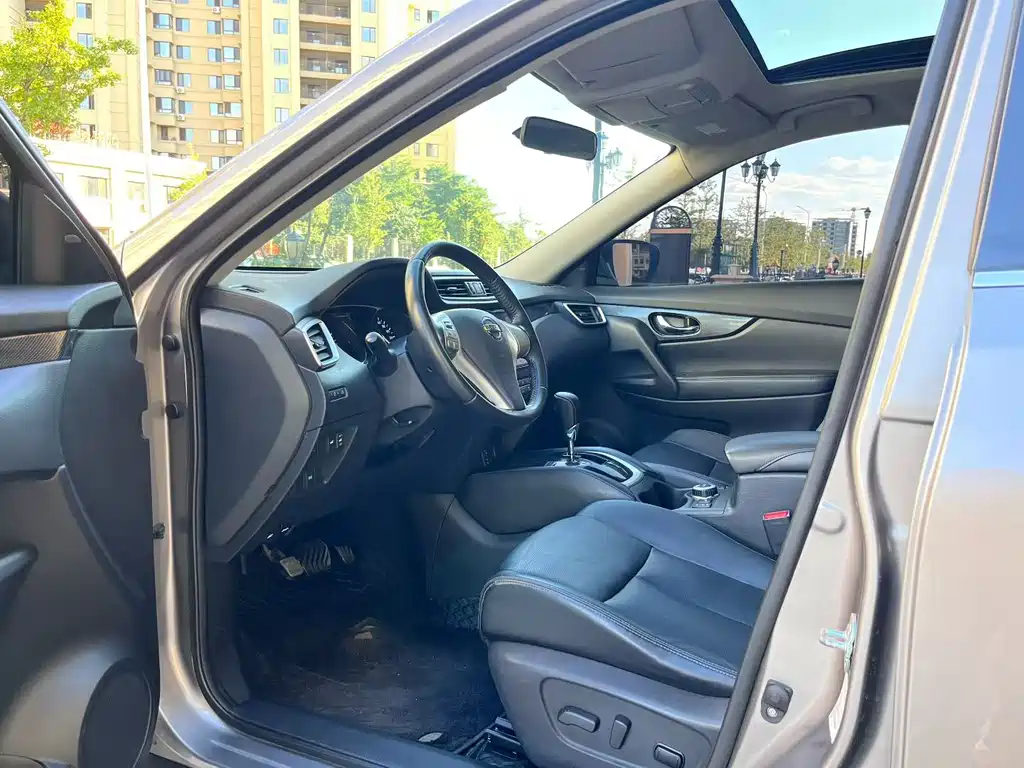 Nissan X-Trail — миниатюра 4