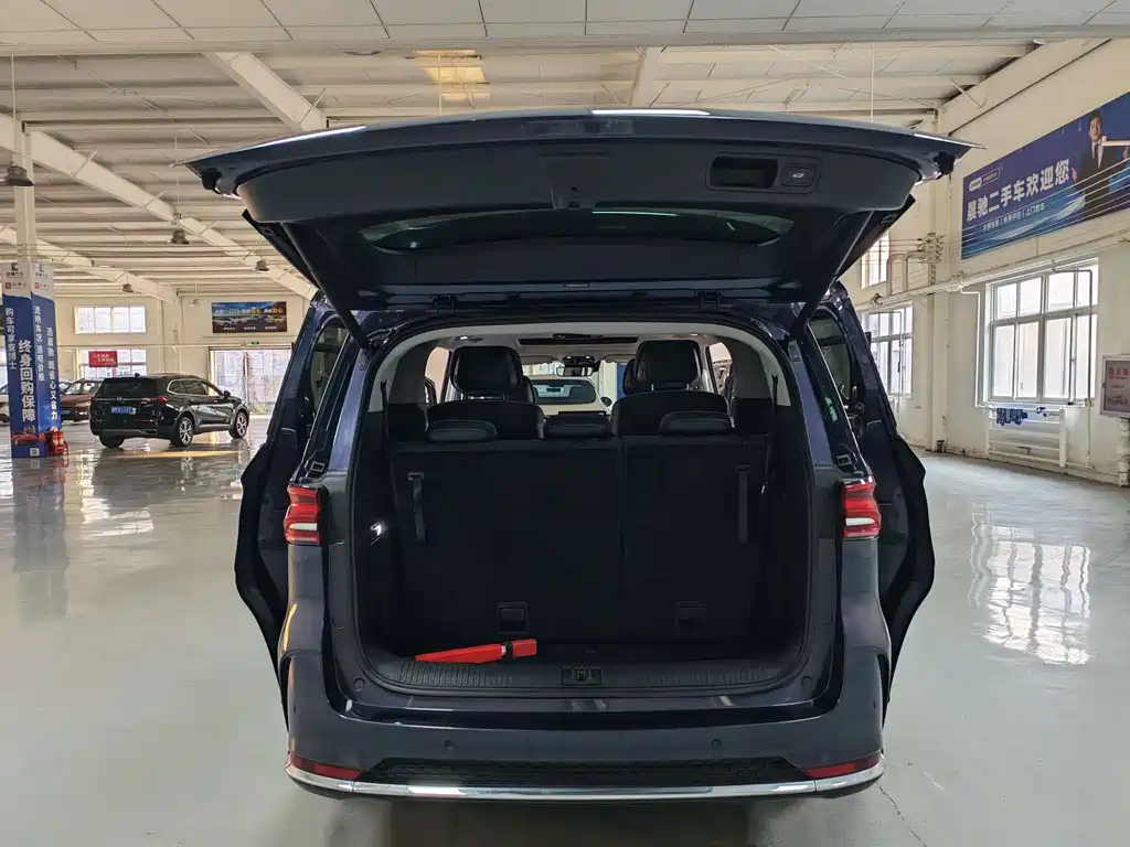 Roewe iMAX8 — миниатюра 16