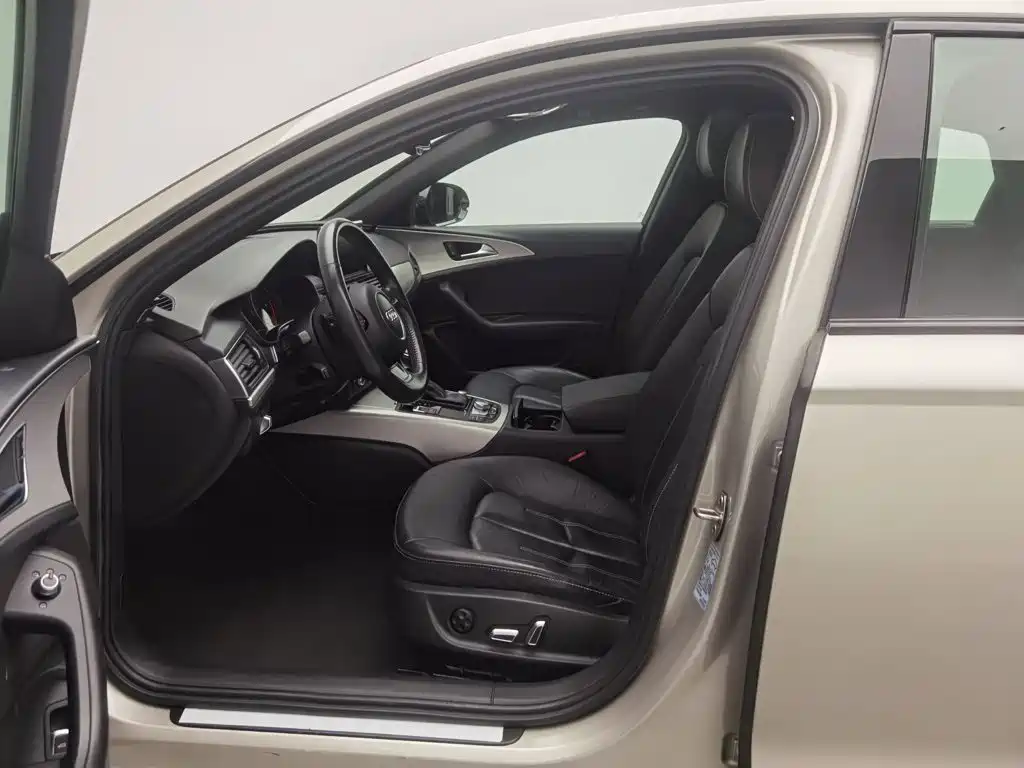 Audi A6L — миниатюра 10