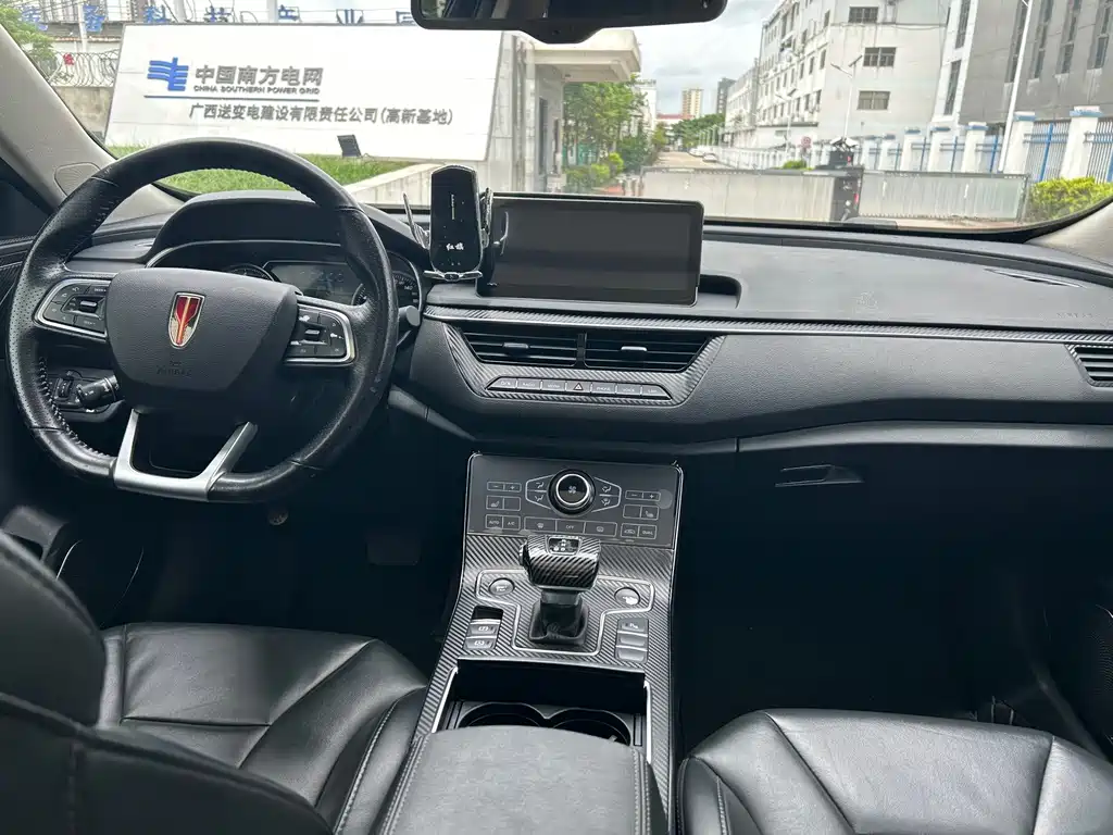 Hongqi Hongqi H5 — миниатюра 6
