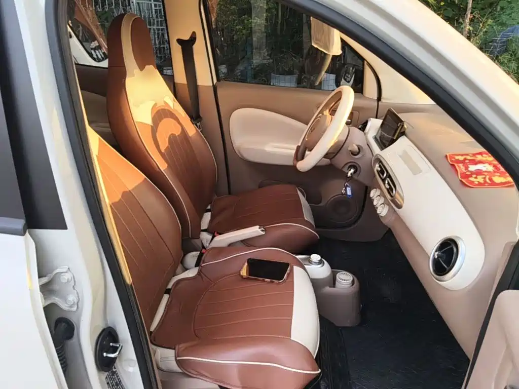 Wuling MINIEV — миниатюра 25