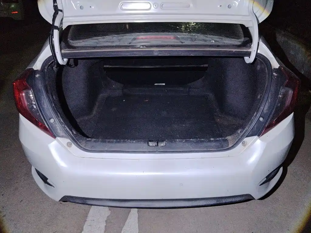 Honda Civic — миниатюра 15