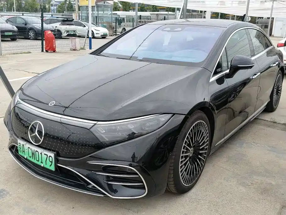 Mercedes-Benz EQS