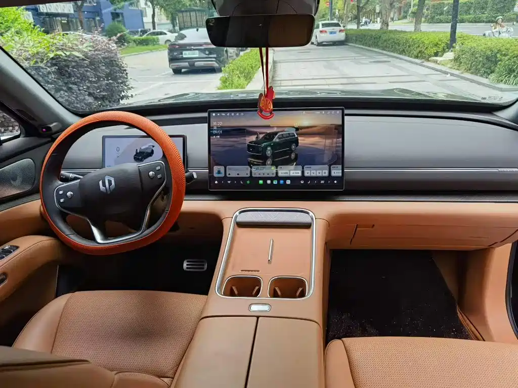 Leapmotor Leapmotor D19 — миниатюра 8