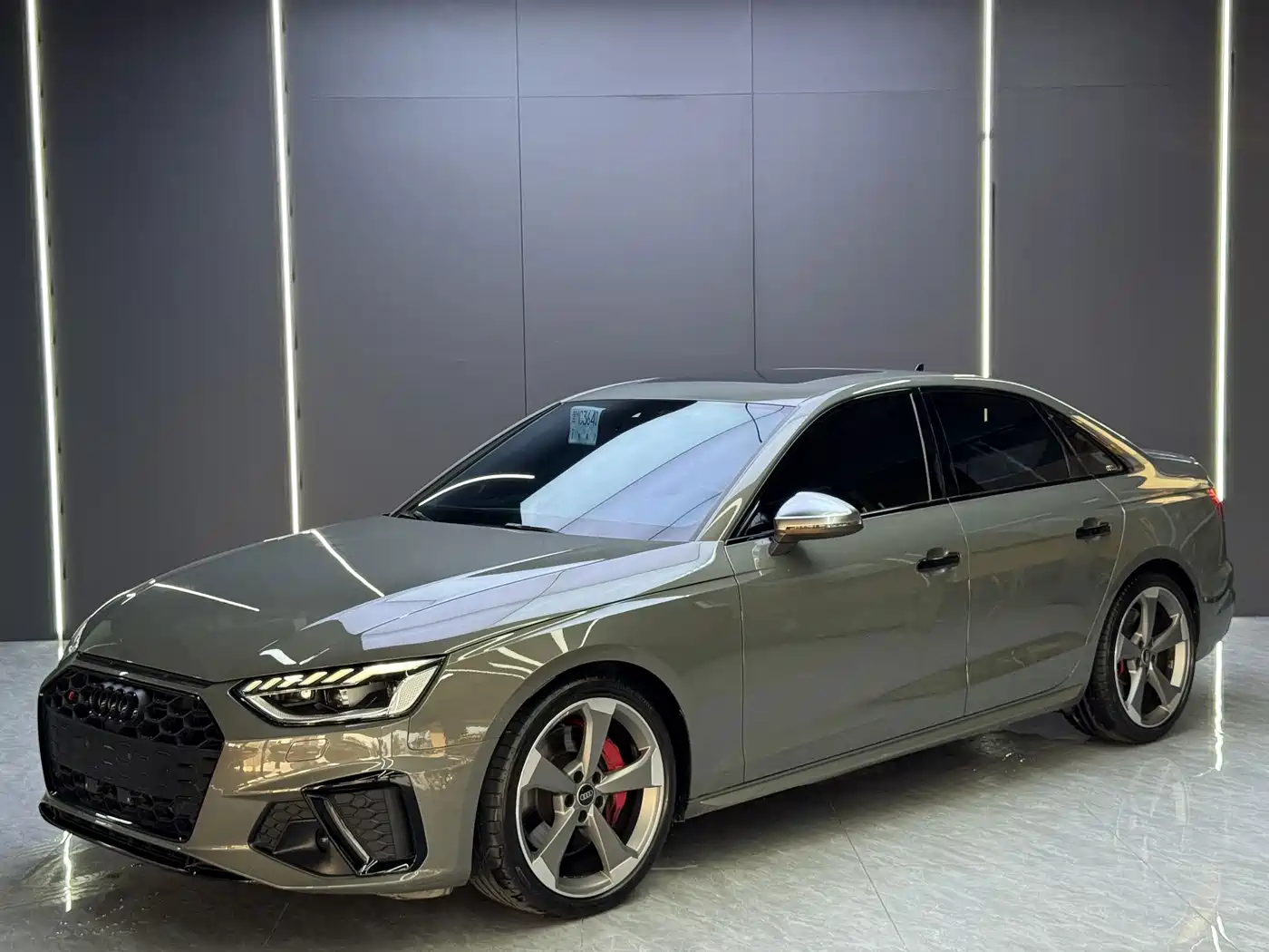 奥迪S4 2023款 S4 3.0TFSI 2023