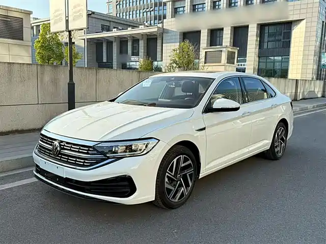 VOLKSWAGEN SAGITAR 2023