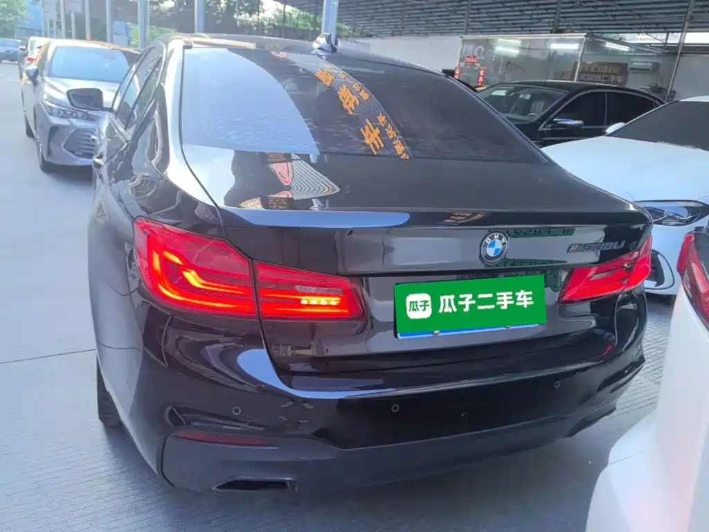 BMW 5 Series — миниатюра 6